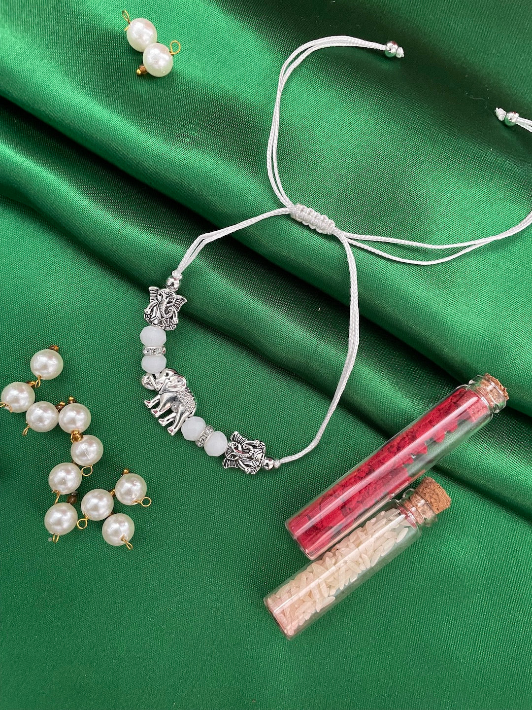 modern Rakhi
