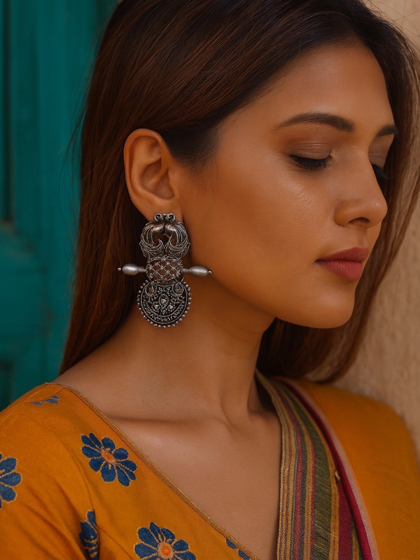 Stud Earring Peacock & Flower Design