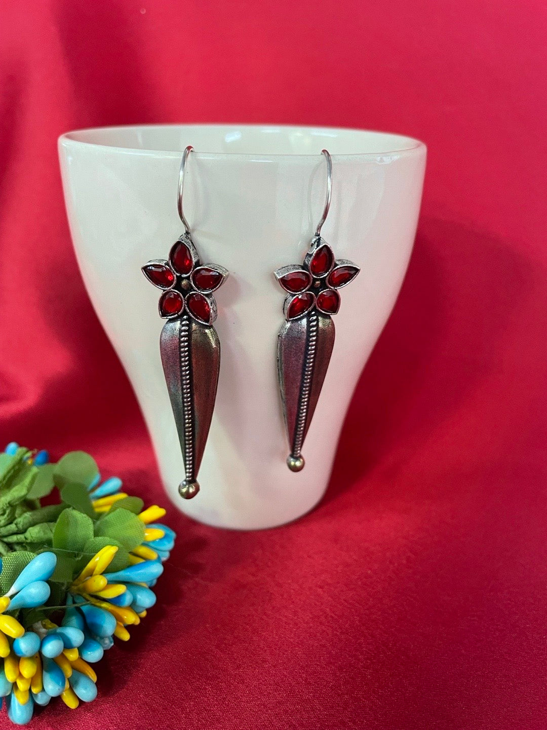Dangler Floral Silver Earrings