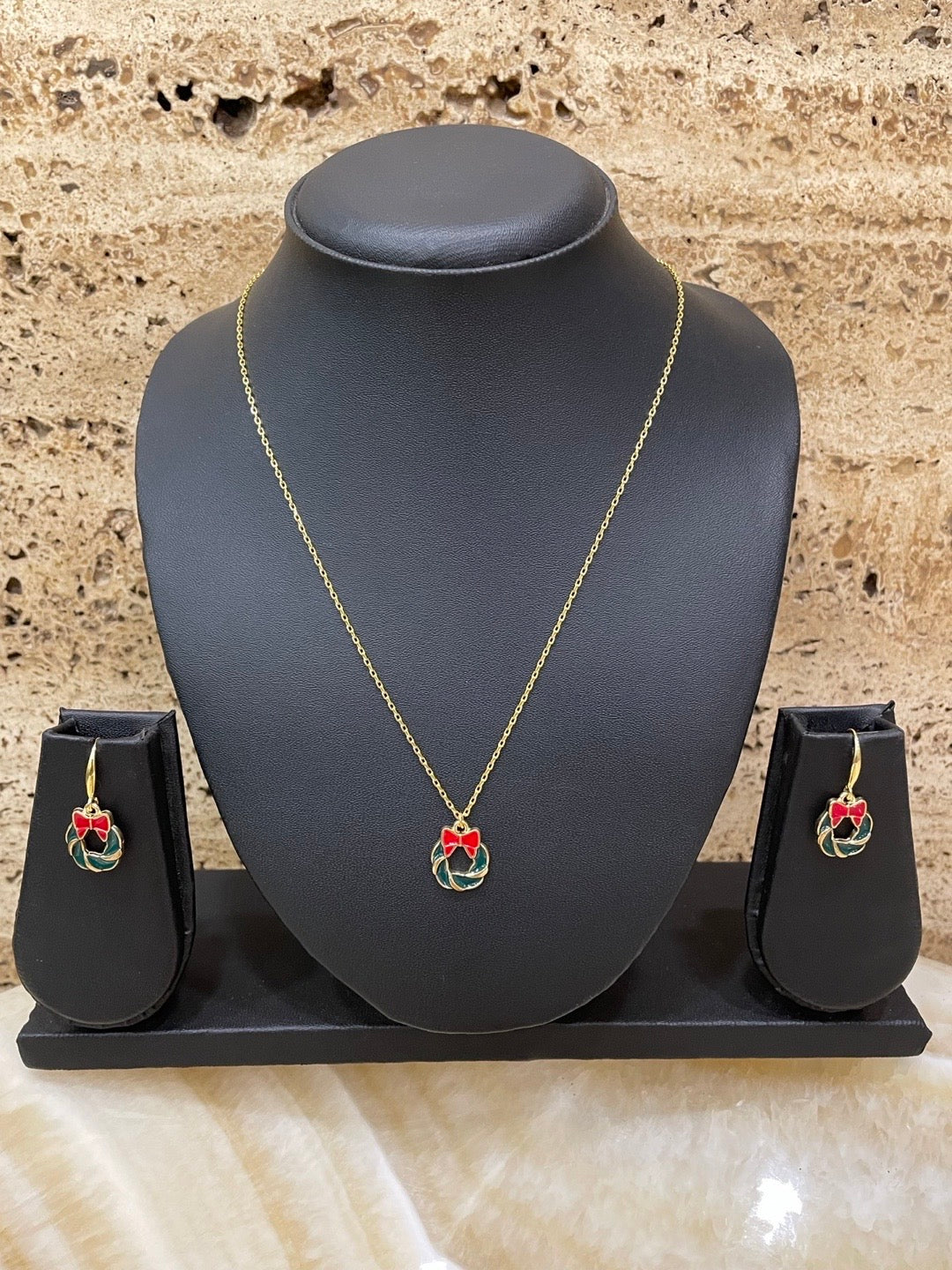 Christmas Green Wreath Charm Necklace & Earrings