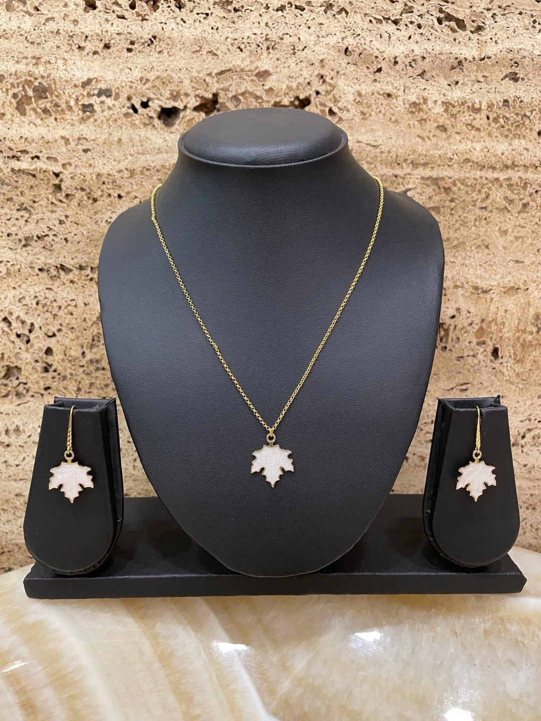 Green Maple Leaf Charm Necklace set