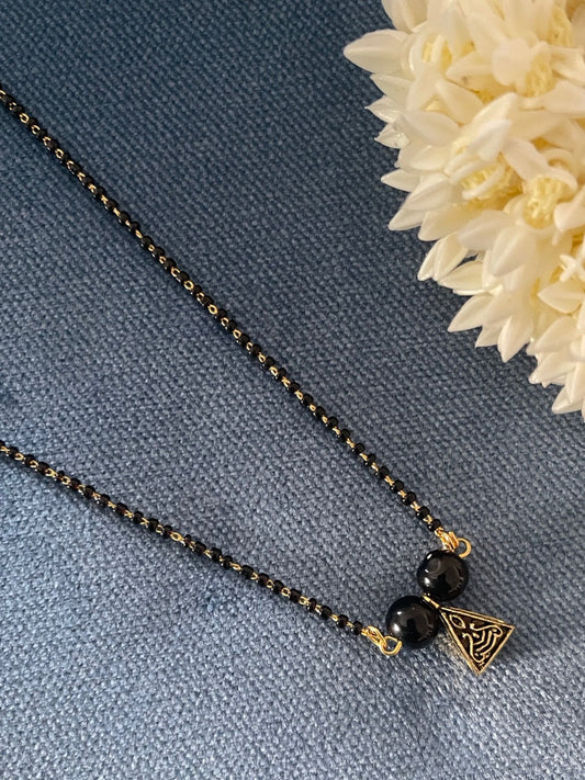 Short Mangalsutra Designs Gold Plated Latest Modern Pendant Single Layer Mangalsutra