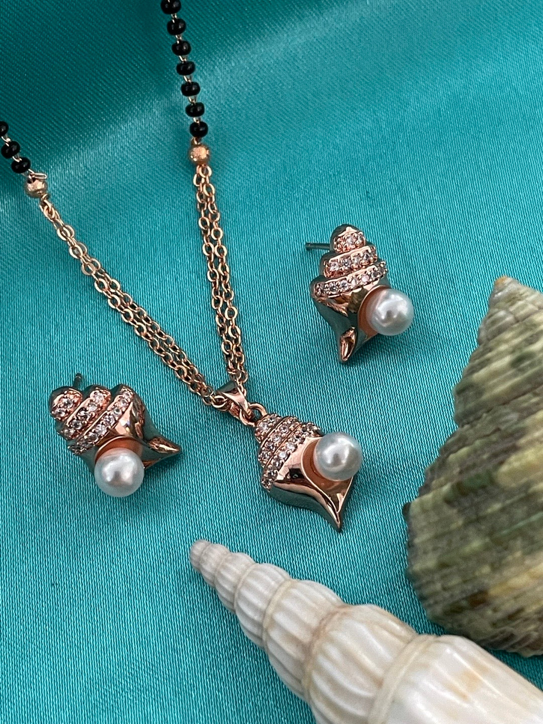 American Diamond Rose Gold Mangalsutra Earrings Set Sea-Shell & Pearl Pendant