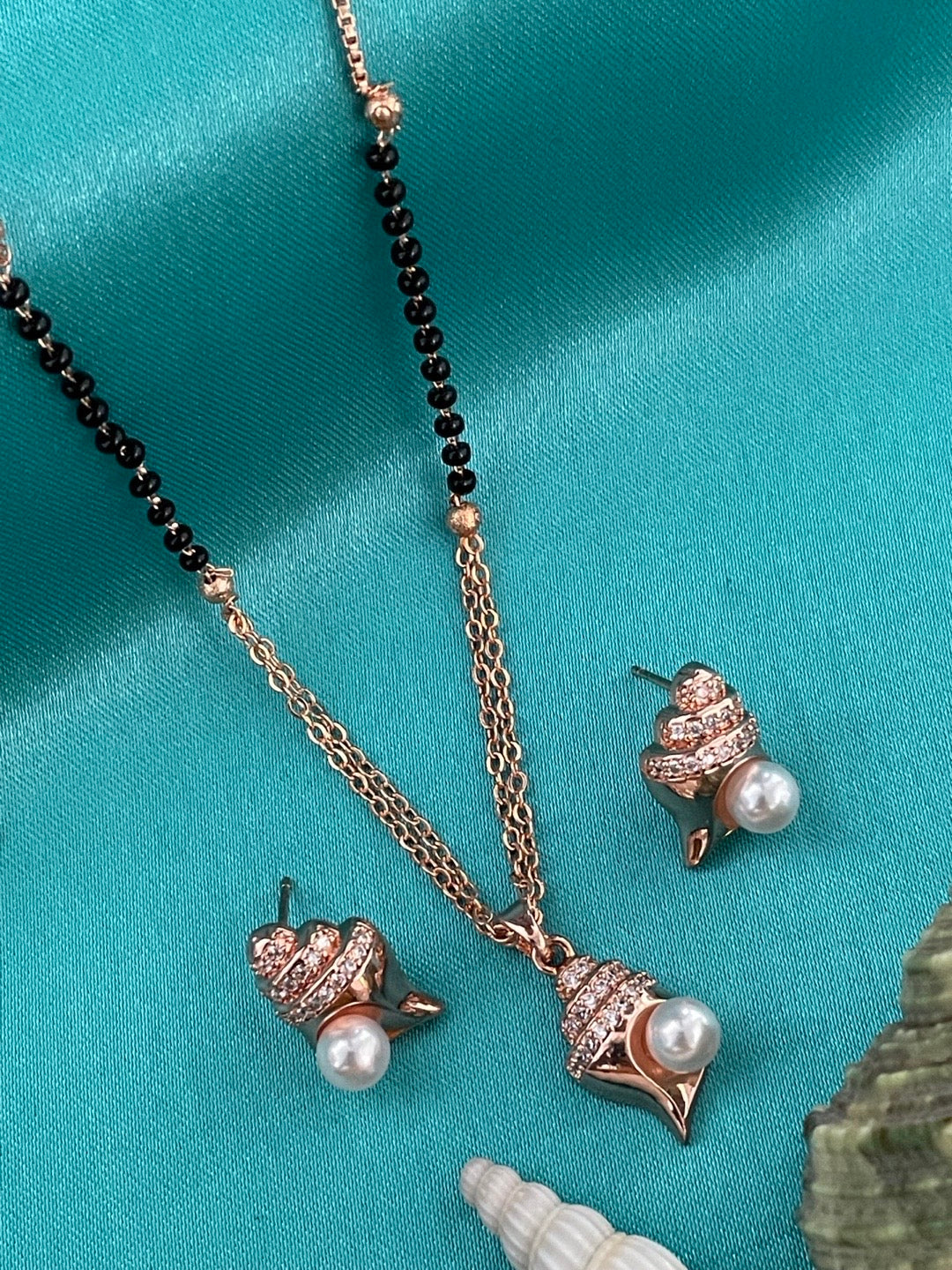 American Diamond Rose Gold Mangalsutra Earrings Set Sea-Shell & Pearl Pendant