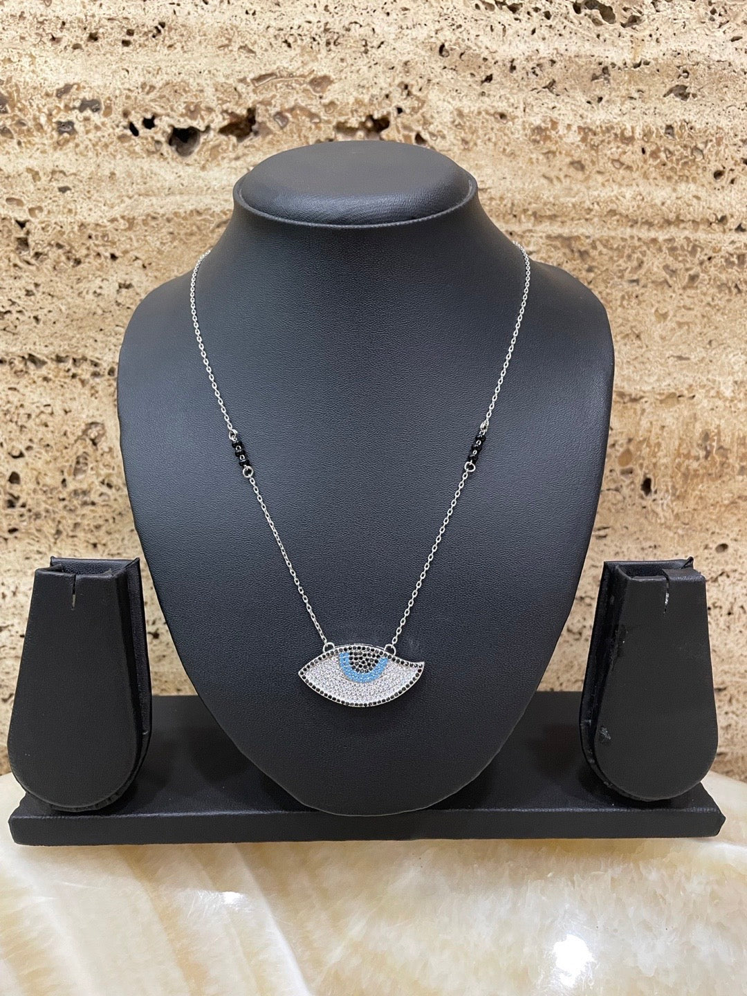 Short Mangalsutra Designs