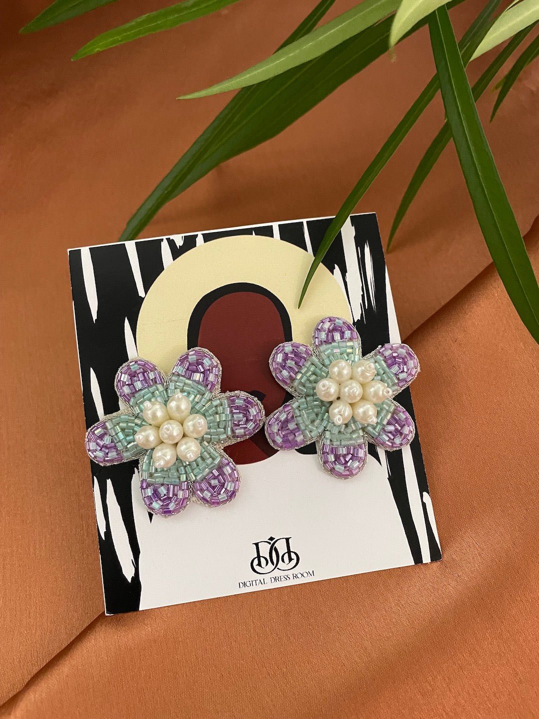 Beautiful Earrings with weight and Price