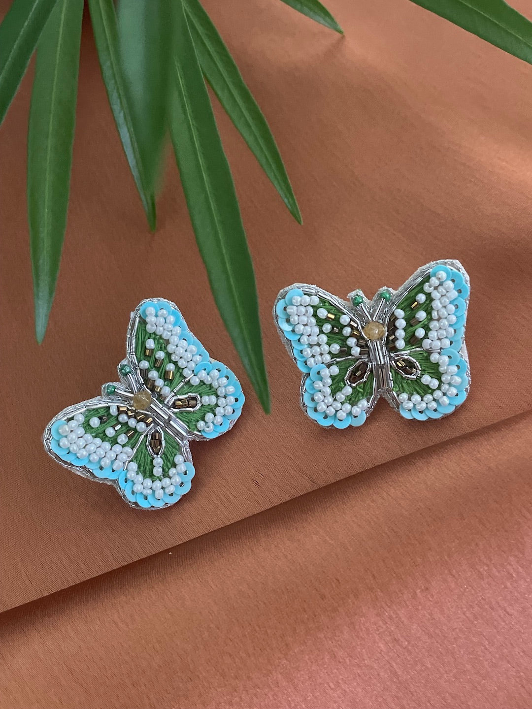 Beautiful Earrings with weight and Price