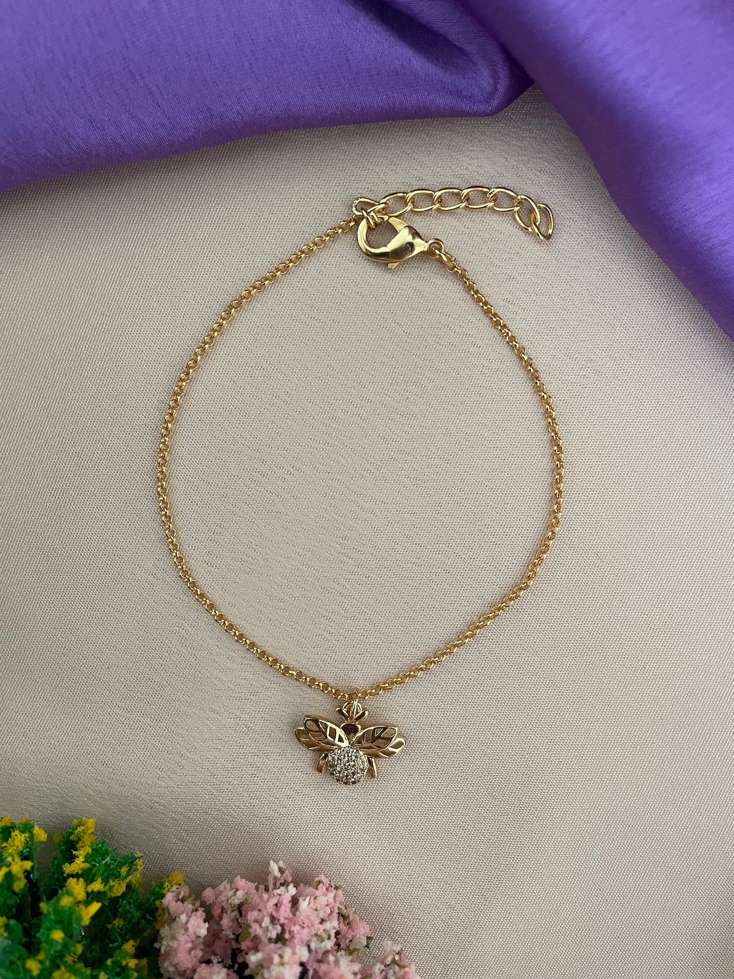 AD Honey Bee Bracelet Lumba Rakhi