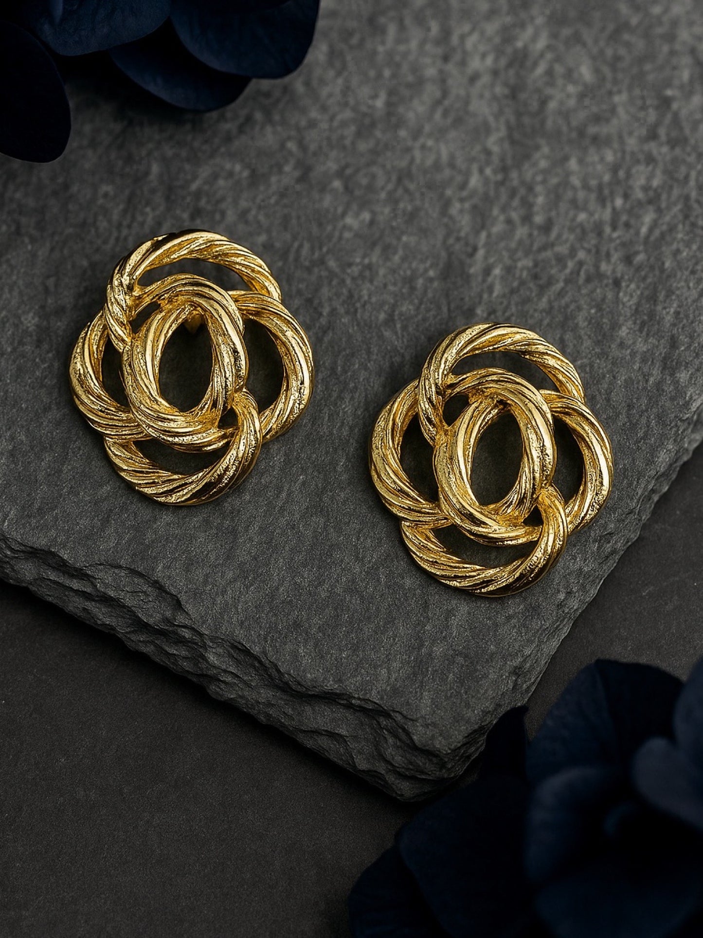 Spiral Snail Stud Design Western Earrings