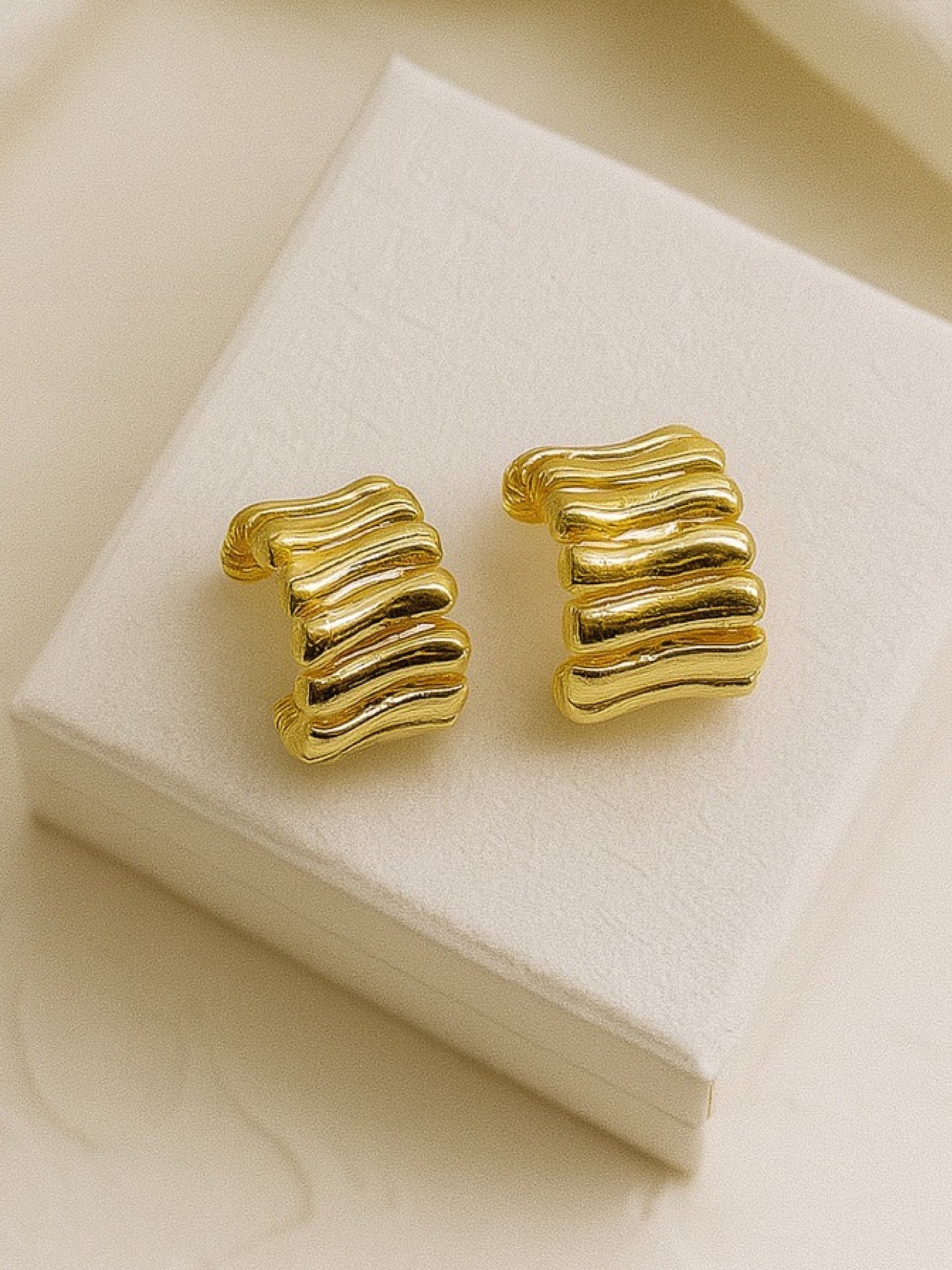 Bumpy Hoop Design Western Earrings