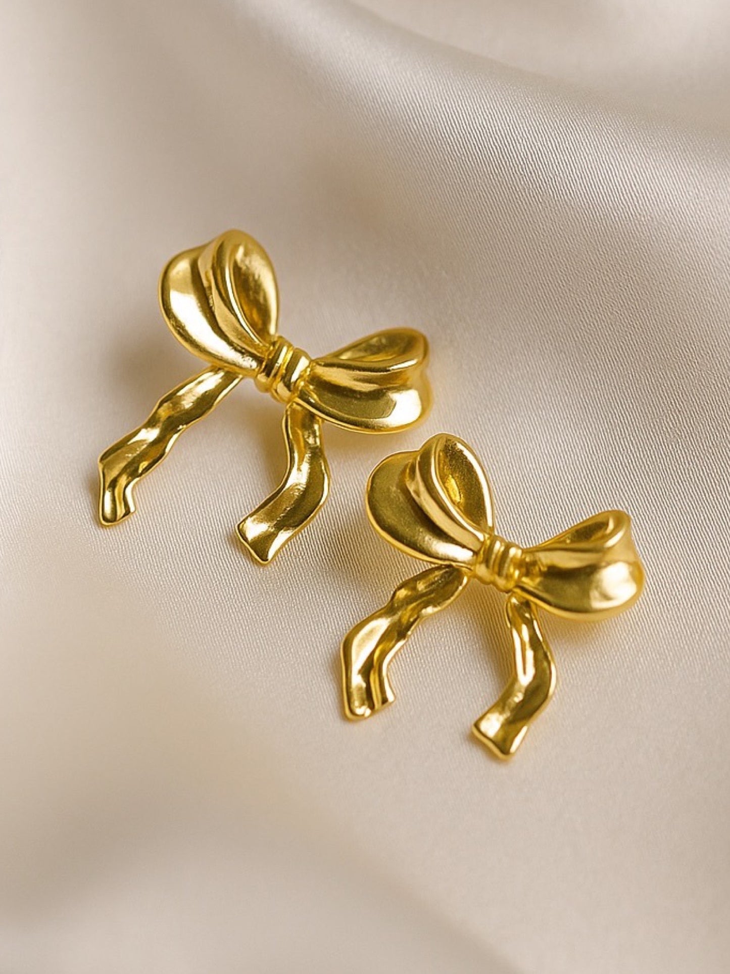 Gold Plated Bow Design Western Earrings