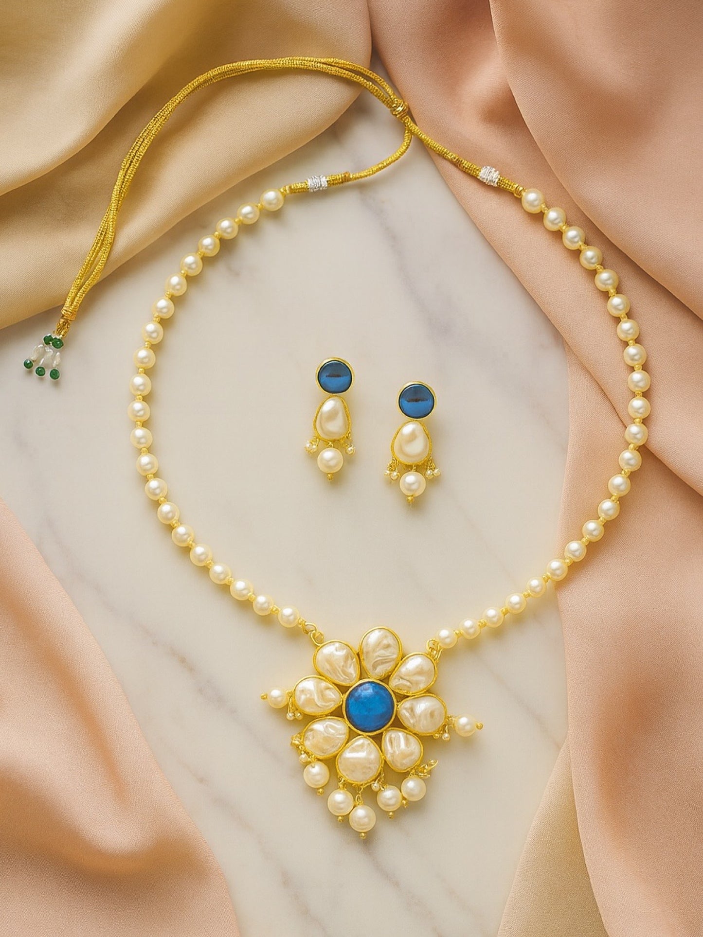 Flower Blue Stone Pearl Short Necklace Set