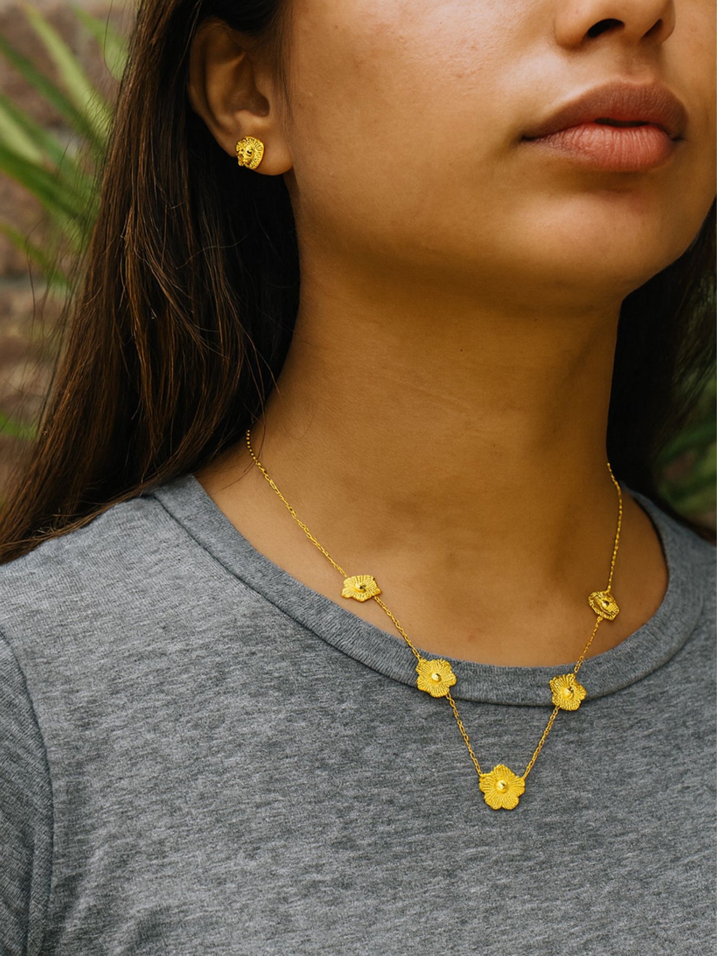 Gold Floral Necklace Set for Women | Elegant