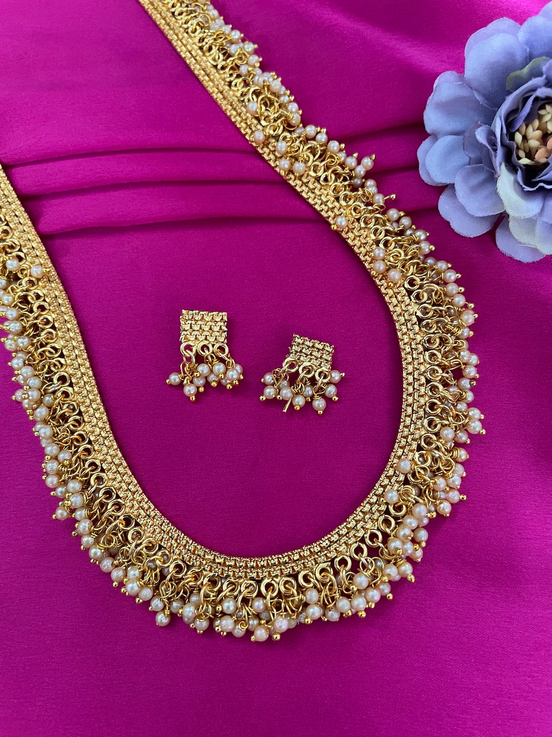 Moti Har & Earrings