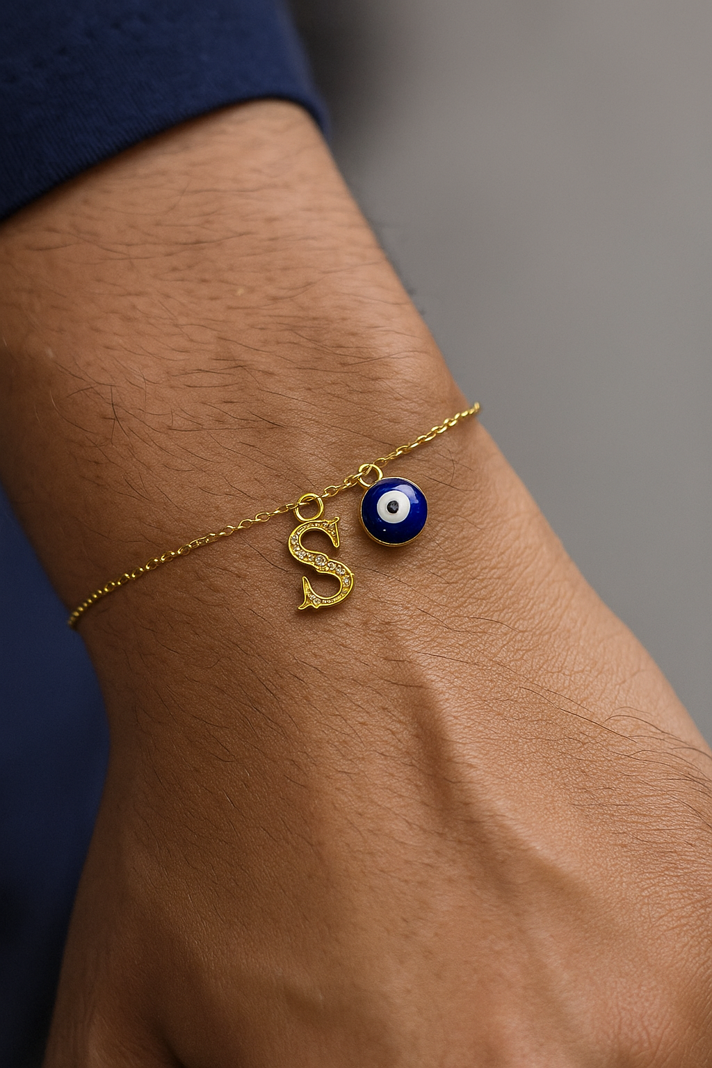 A-Z Letter Roman American Diamond Gold Heart & Evil Eye Charm Rakhi Lumba