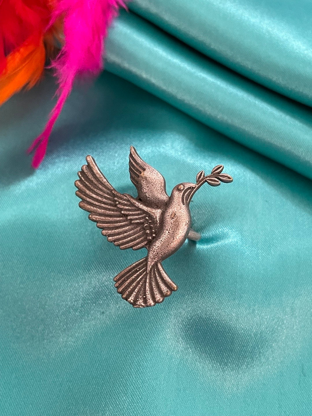 Ring Dove Bird Design