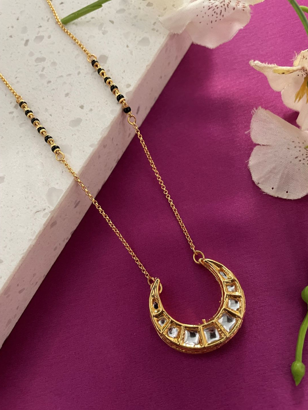 Short Mangalsutra/Necklace With Gold Plated Kundan Pendent