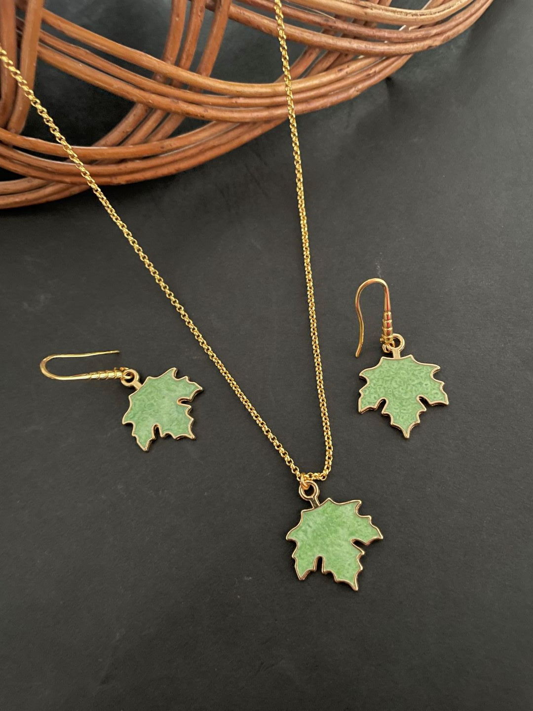 Green Maple Leaf Charm Necklace set