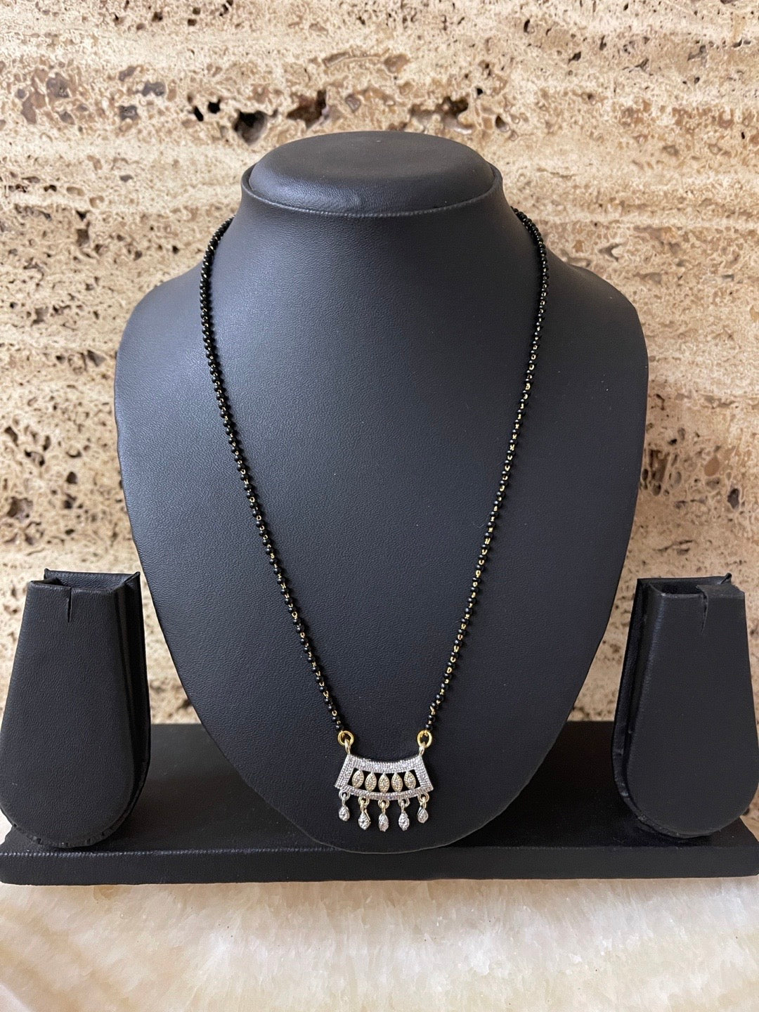 short gold mangalsutra designs latest