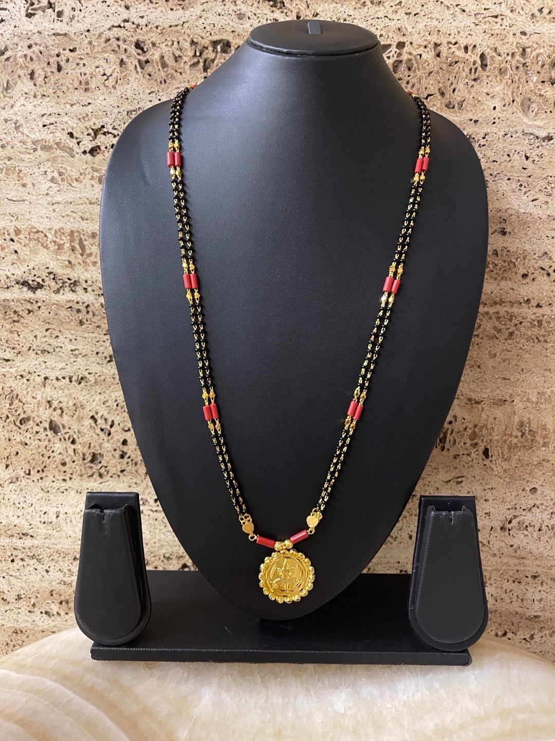 lakshmi pendant mangalsutra