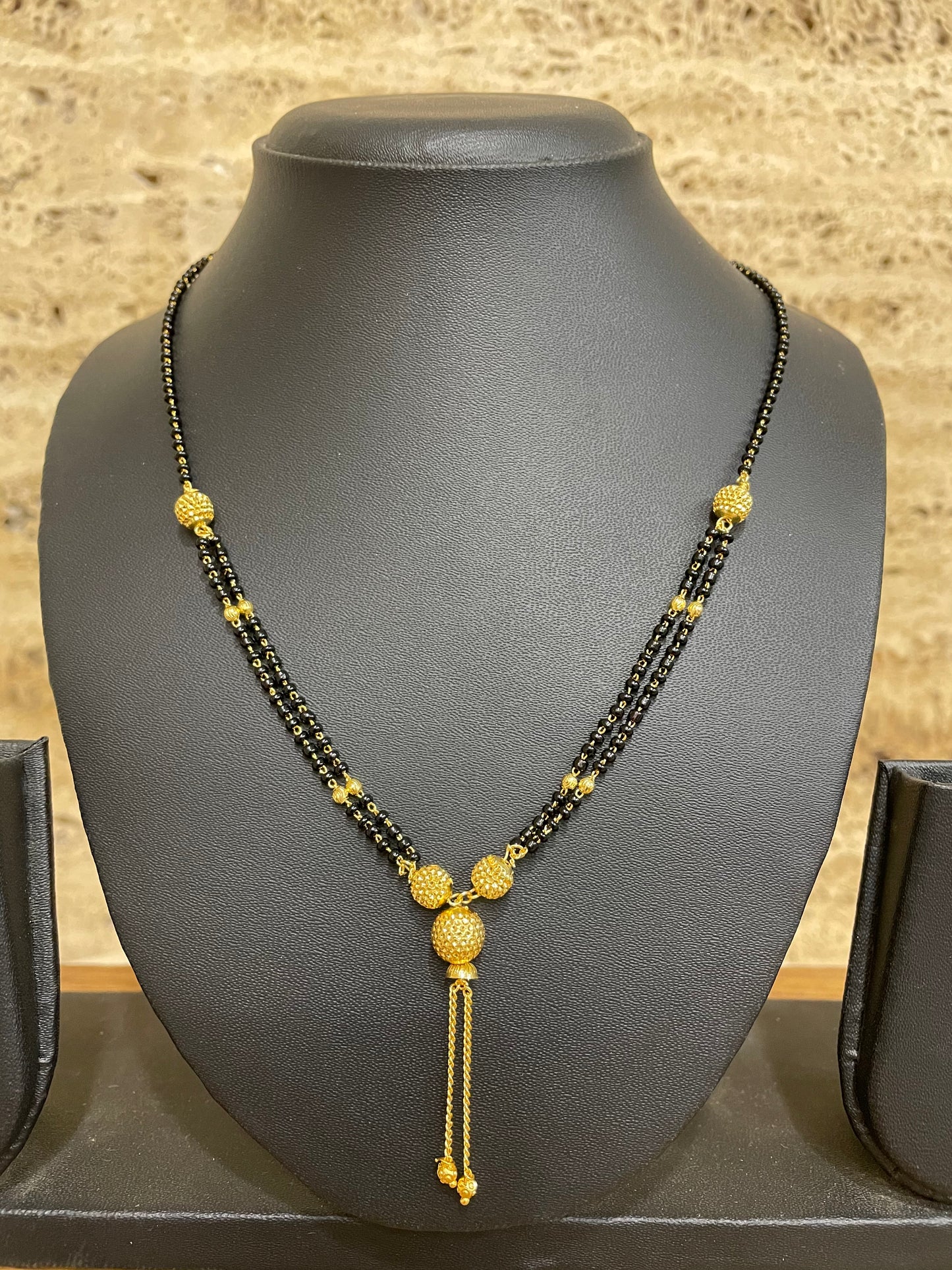 Short Mangalsutra