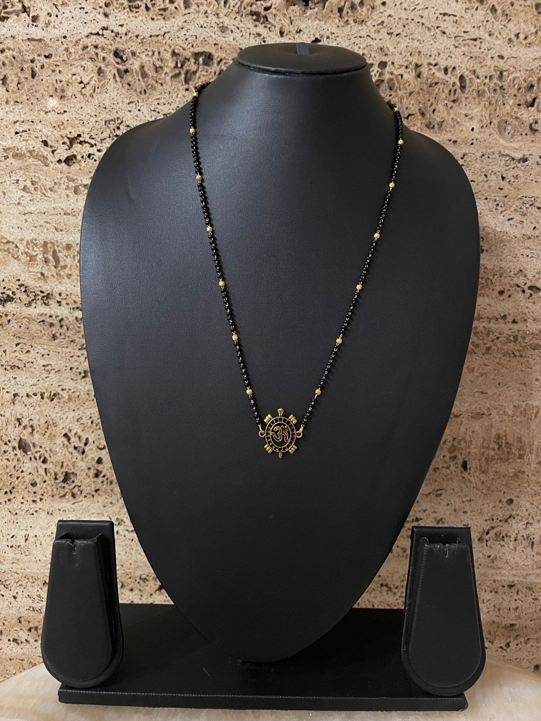 short gold mangalsutra designs latest