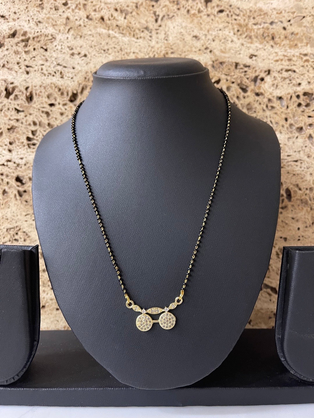 Short Mangalsutra designs