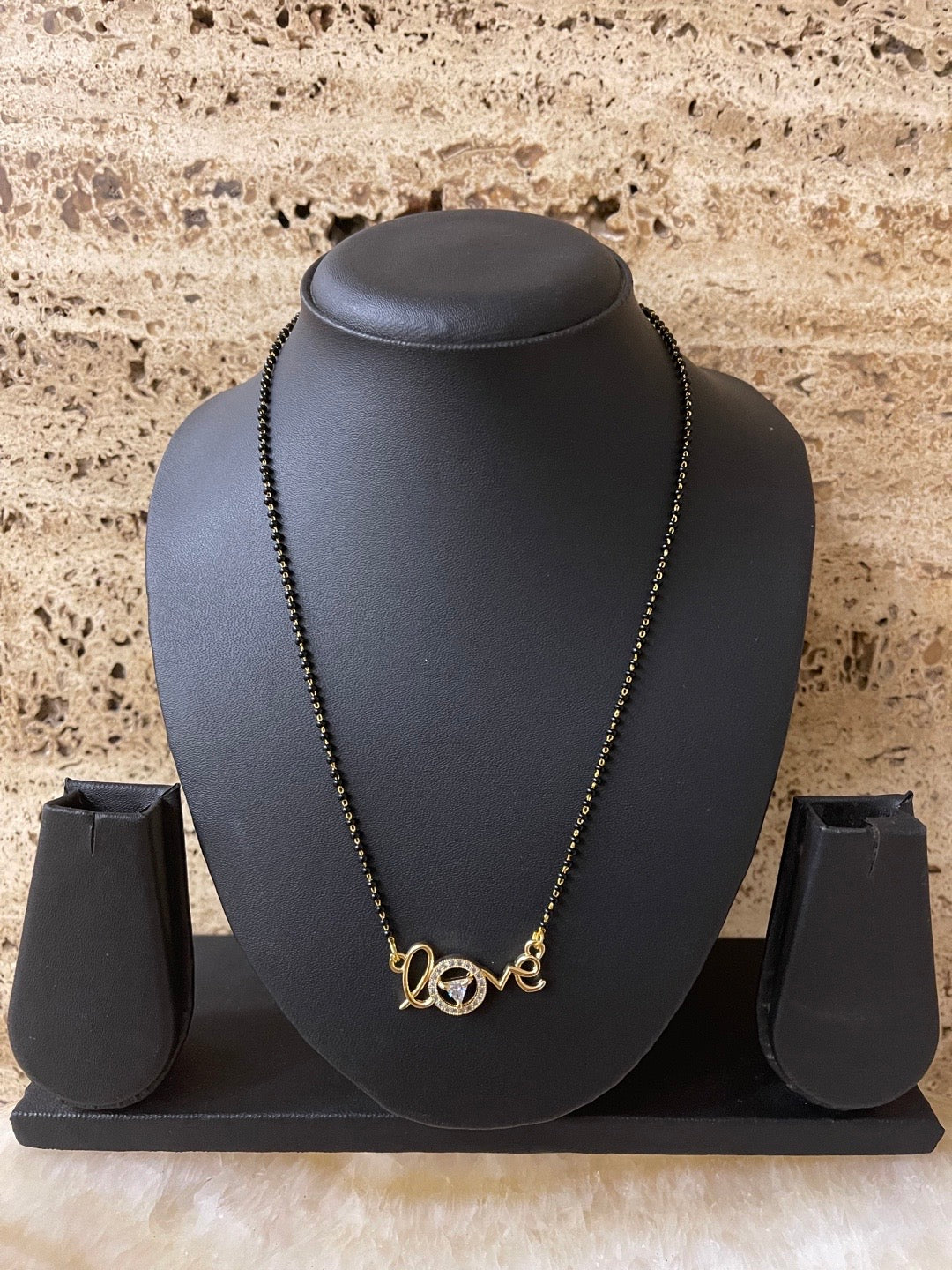Short Mangalsutra designs