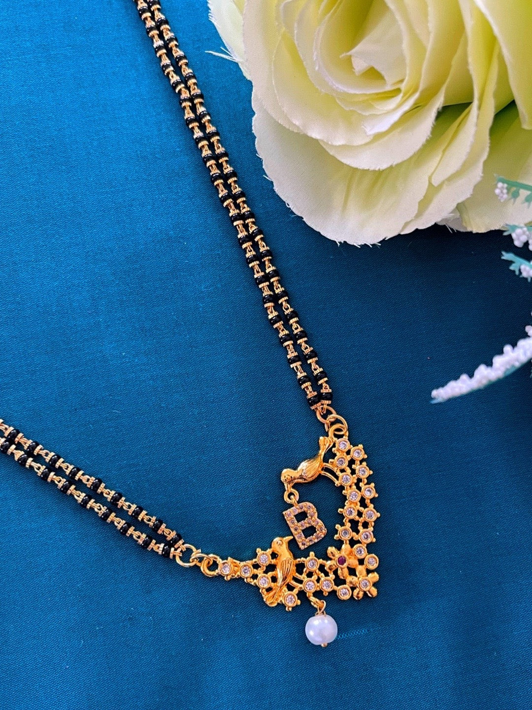 Long Mangalsutra Designs A-Z Letter Mangalsutra Custom Name Panchi Gold Mangalsutra design
