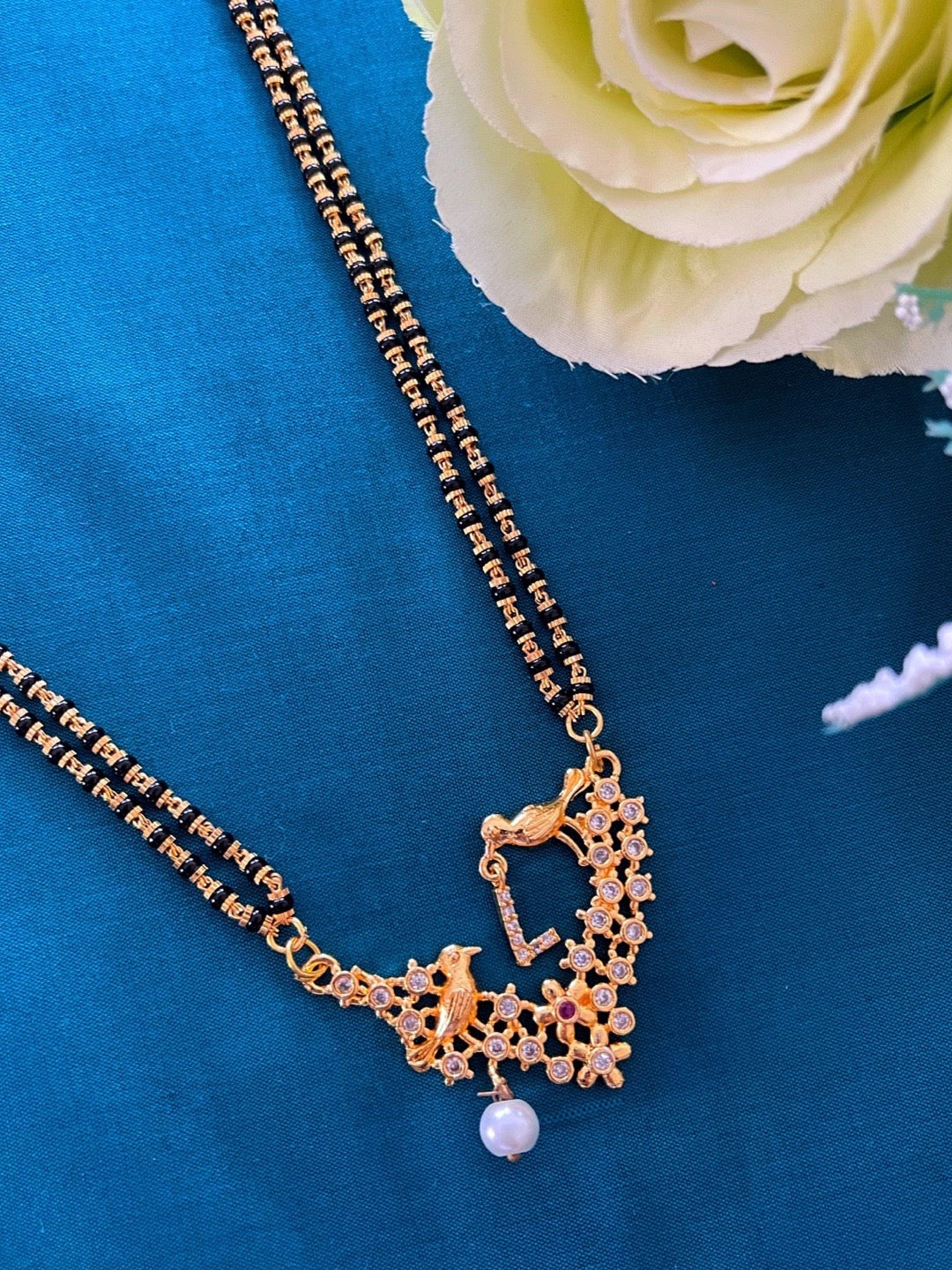 Long Mangalsutra Designs A-Z Letter Mangalsutra Custom Name Panchi Gold Mangalsutra design