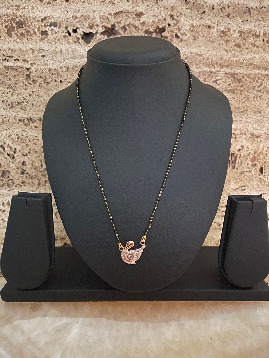 Short Mangalsutra designs