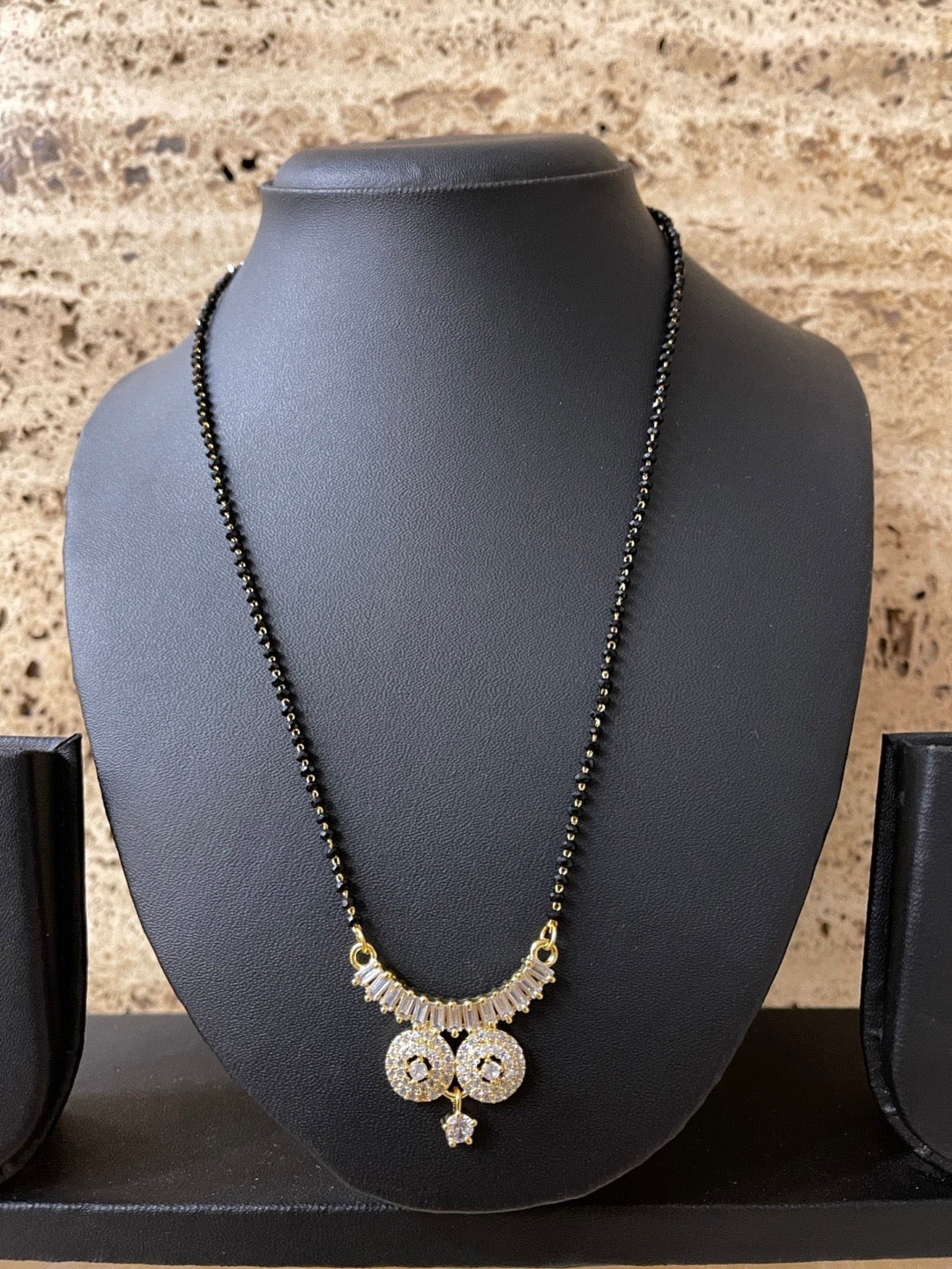 Short Mangalsutra designs