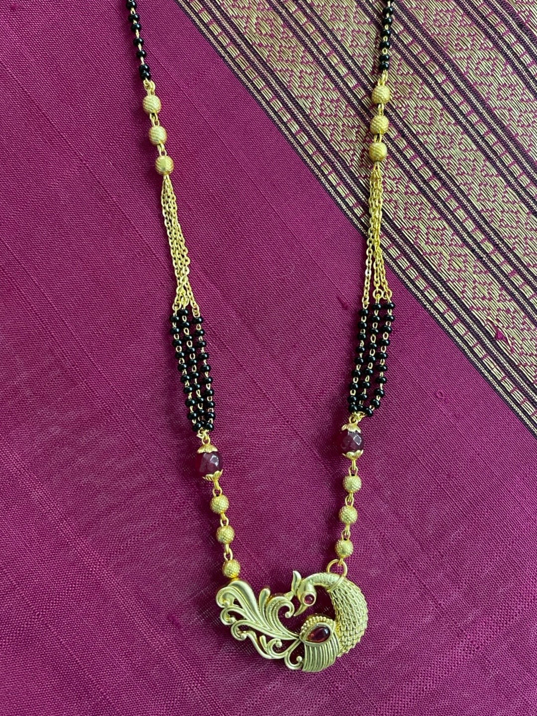 Short Mangalsutra designs