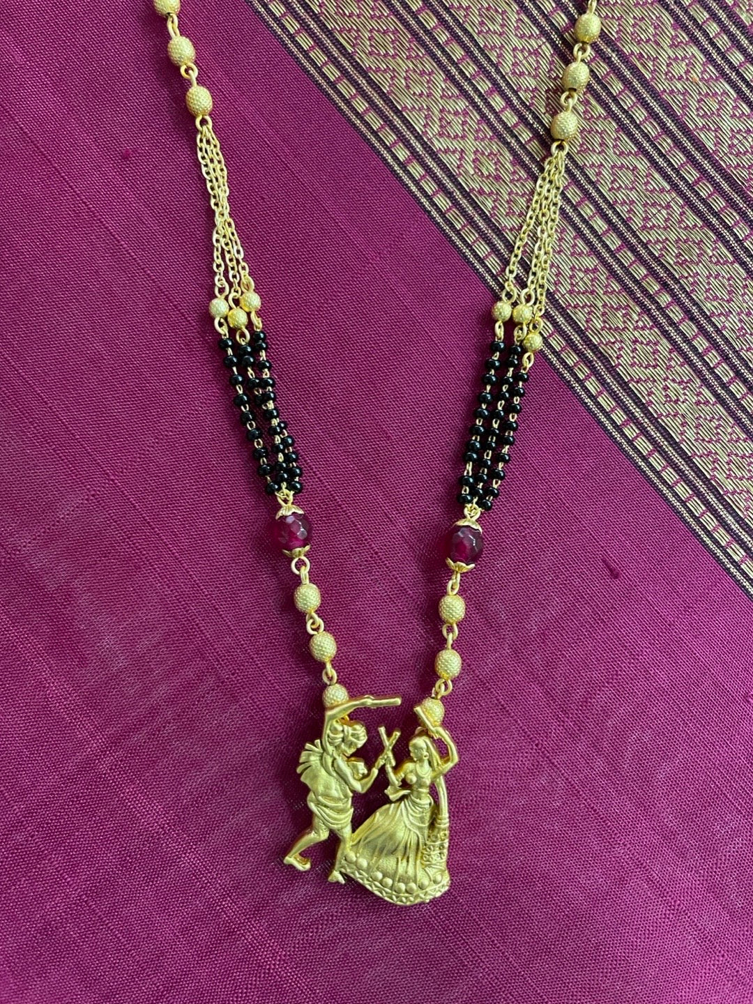 Short Mangalsutra designs