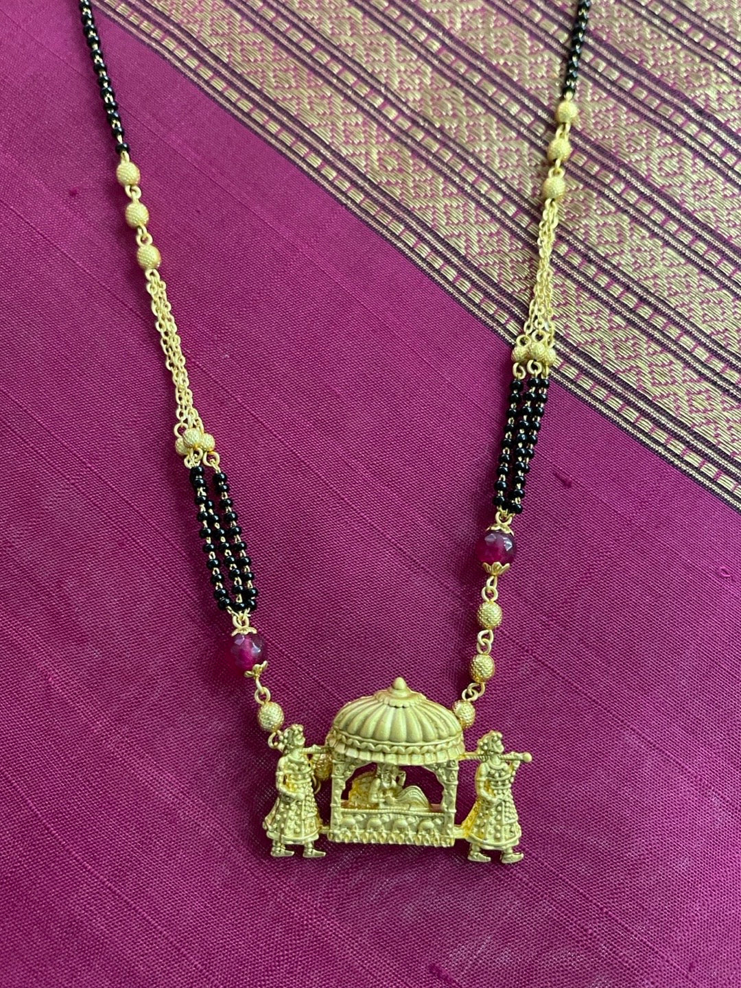 Short Mangalsutra designs
