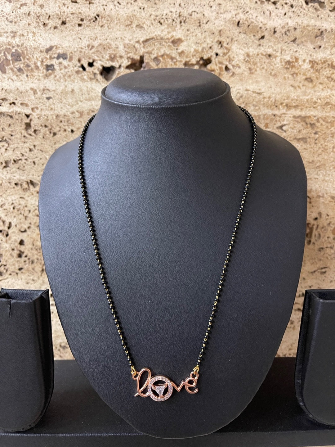 Short Mangalsutra designs