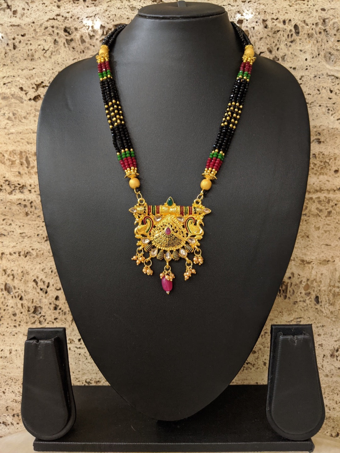 Short Mangalsutra designs