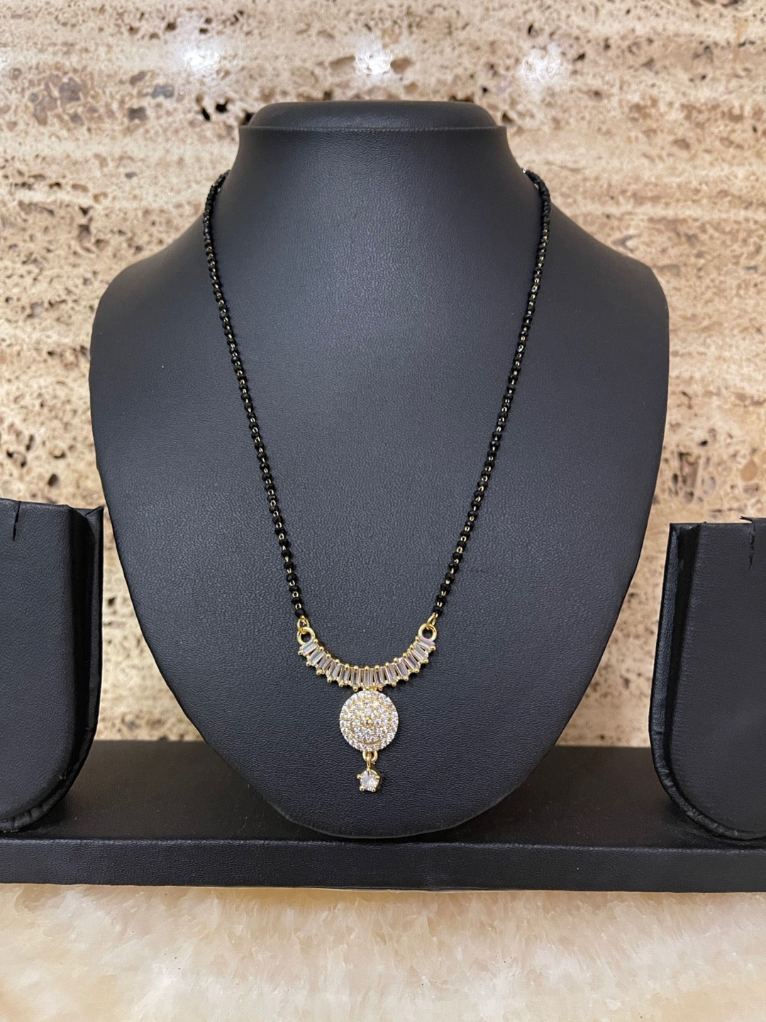 Short Mangalsutra designs