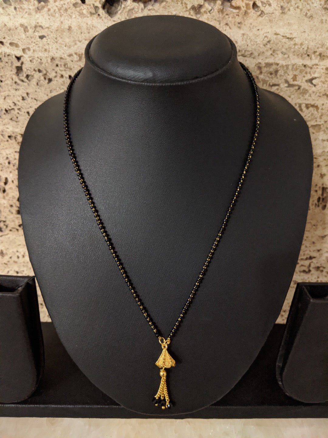 Short Mangalsutra designs