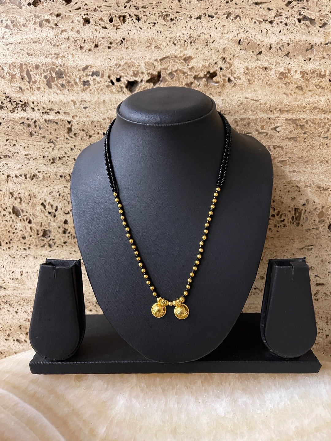 short mangalsutra