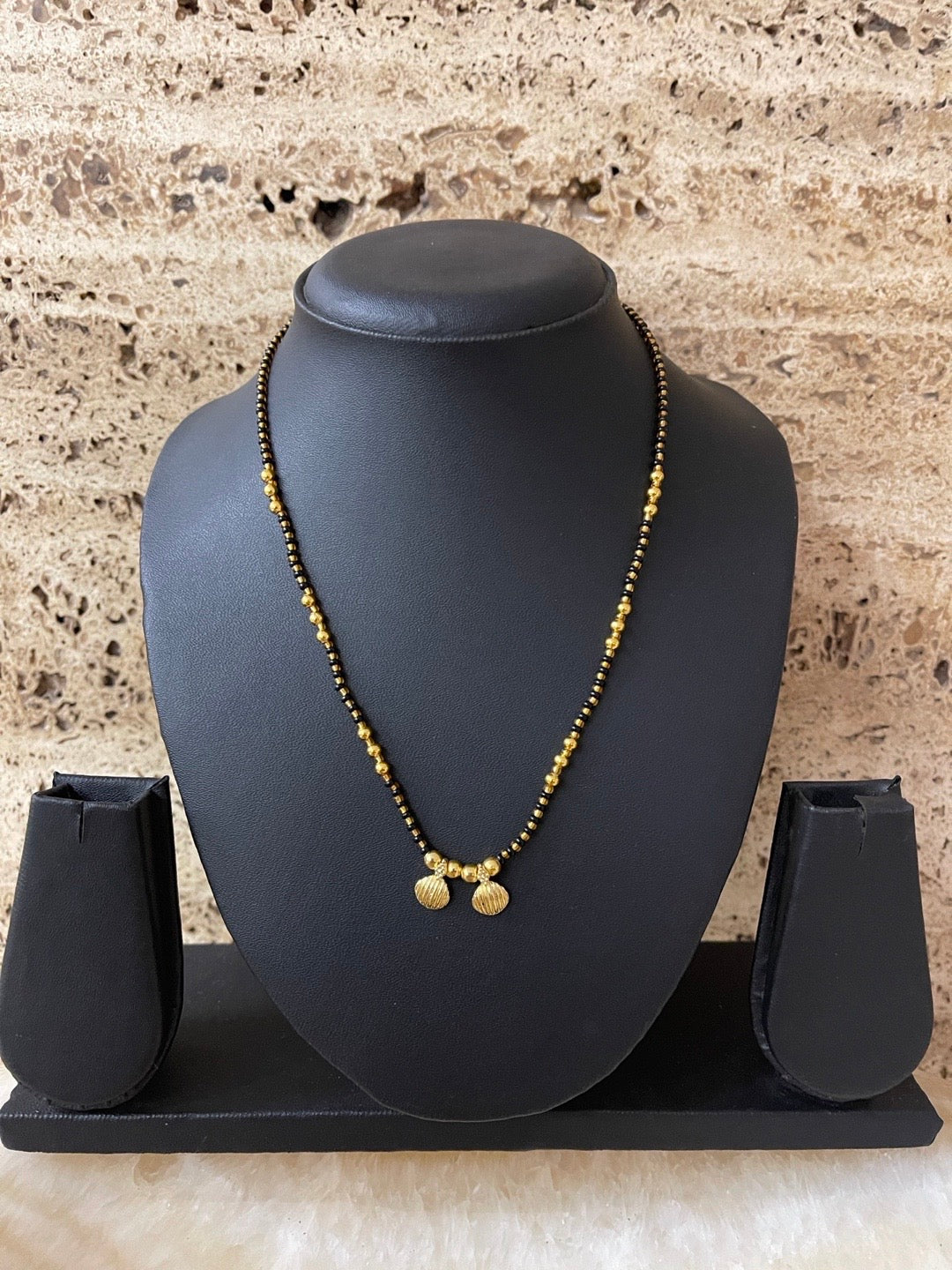 Short Mangalsutra Designs In Gold With Weight And Price DDR