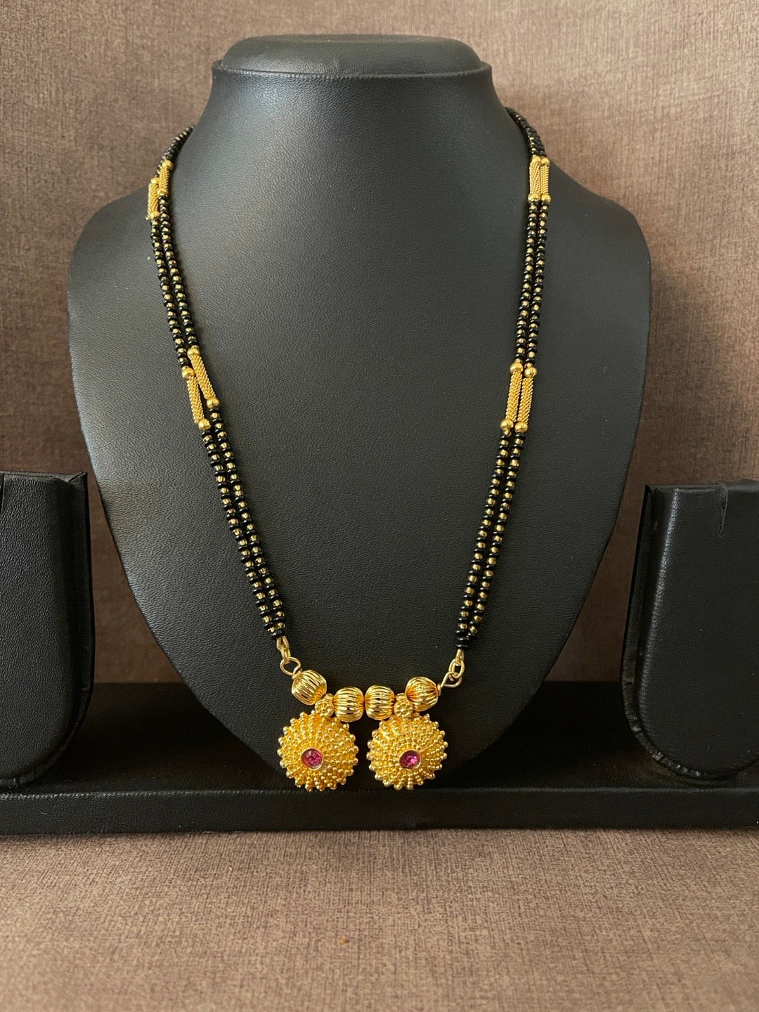 short gold mangalsutra designs latest