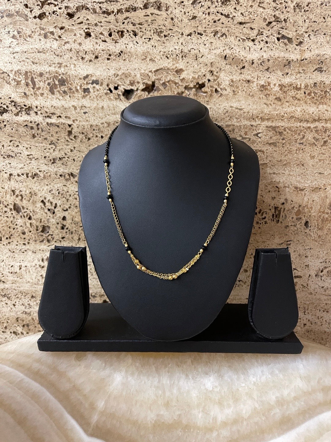 fancy short mangalsutra designs