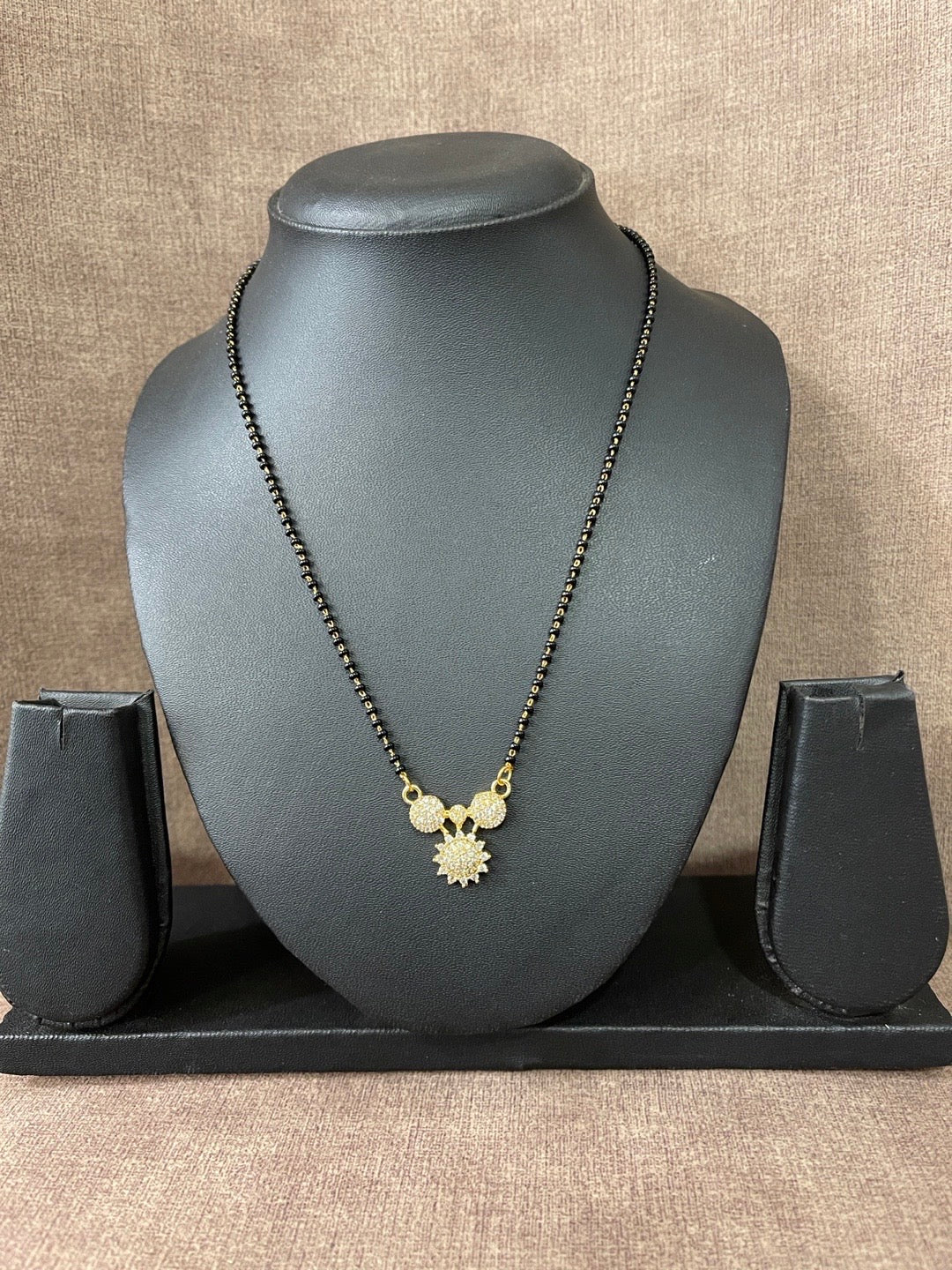 short mangalsutra
