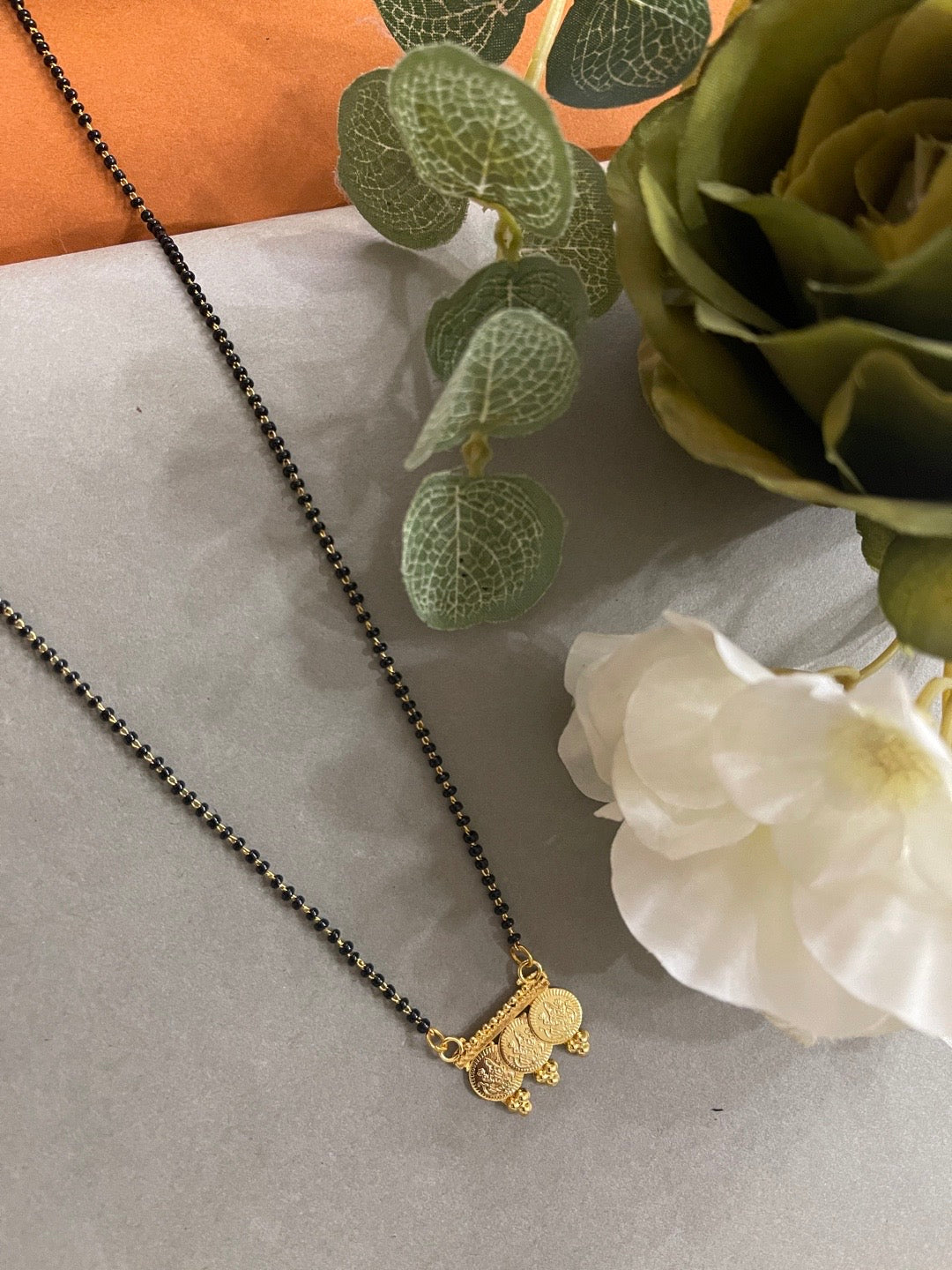 Light Weight Gold Simple Mangalsutra Price Short Mangalsutra