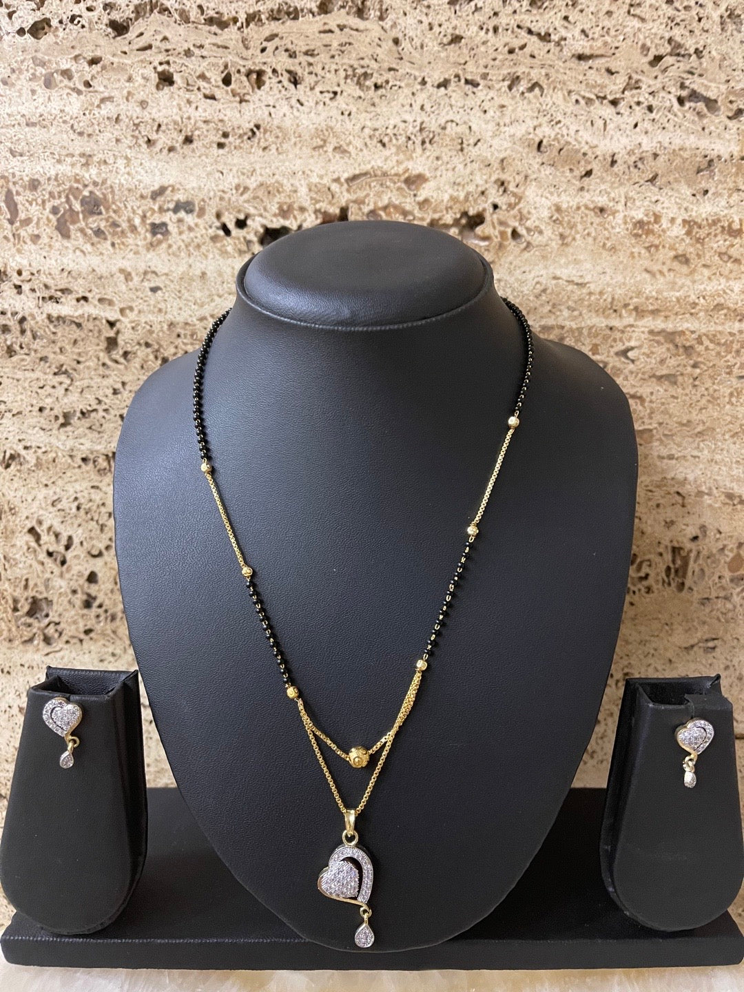 Short Mangalsutra designs