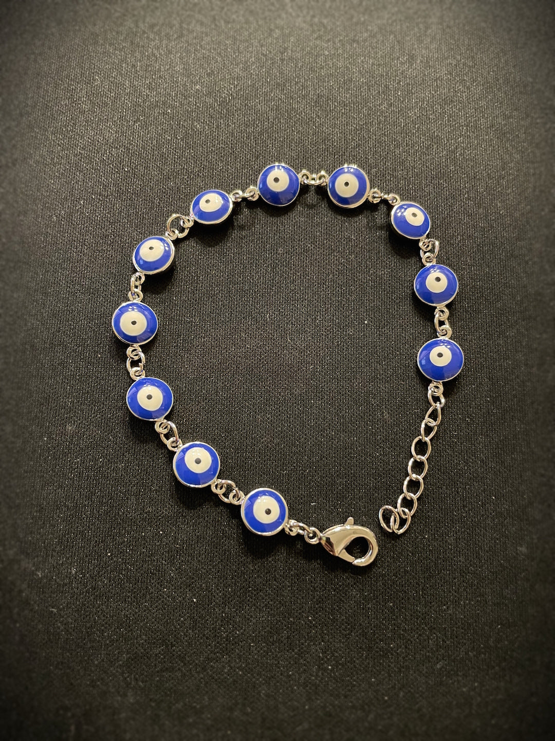 modern Rakhi