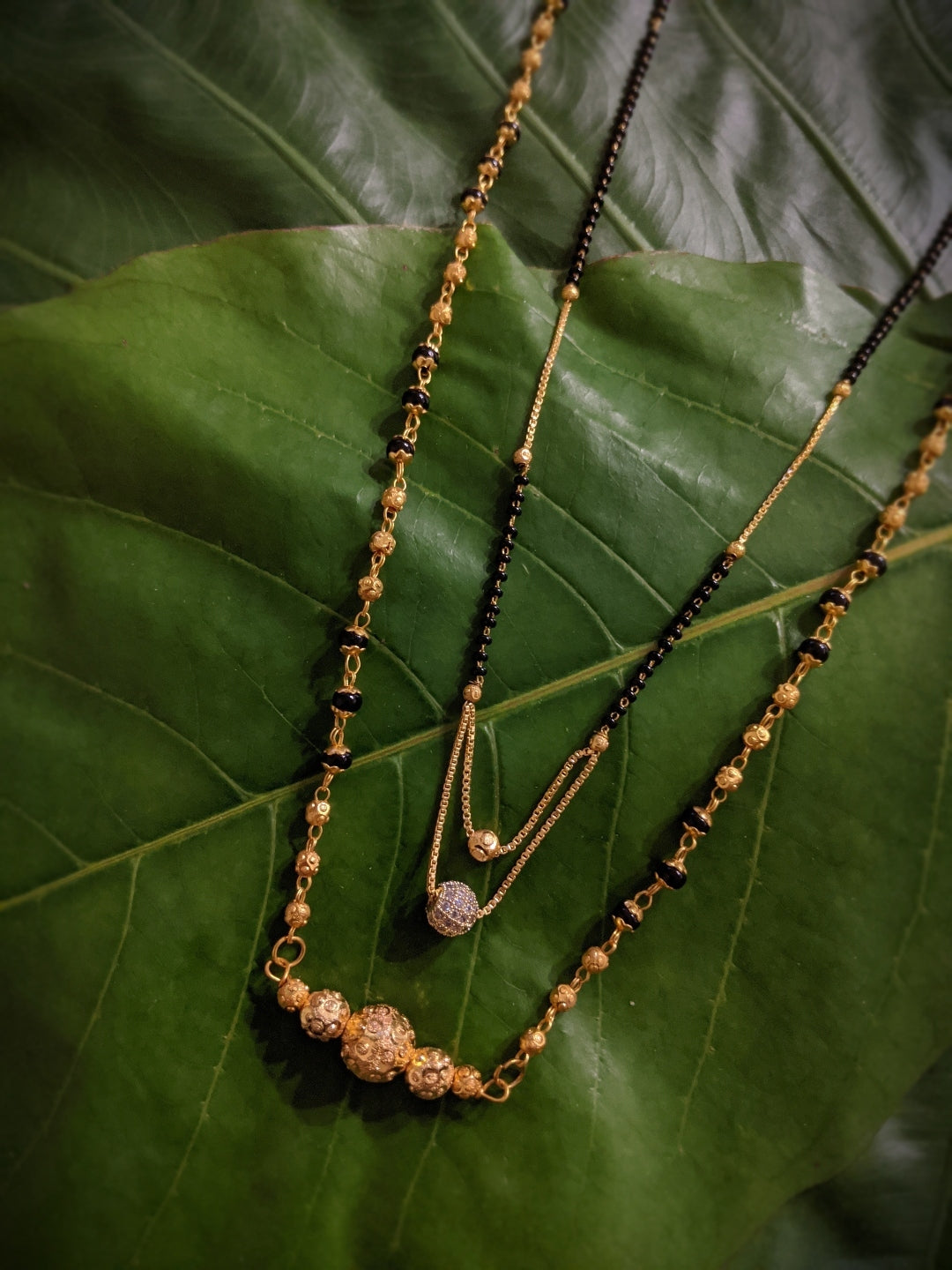Mangalsutra, मंगलसूत्र, Mangalsutras, Design, Designs, Latest, Stylish, Trendy, Fancy, Unique, Fabulous, Modern, Ethnic, Designer, Pattern, Fashion, new arrivals, Pattern, Maangalyamu, Thali, Thirumangalyam, Minnu, Maangalya Sutra, Pathak, Mangalasutramu, Ramar Thaali, Pustelu, Thaali, Mangalyam, Minnu, Thella, Mongolsutra, Mangalyasutra, Lakshmi Thaali, Maangalyamu, Mangalasutramu, Pustelu, Mangalasutra, Ela Thaali, Kumbha Thaali, Gold, Plated, Jewellery, Jewlery, Chain, Saakli,