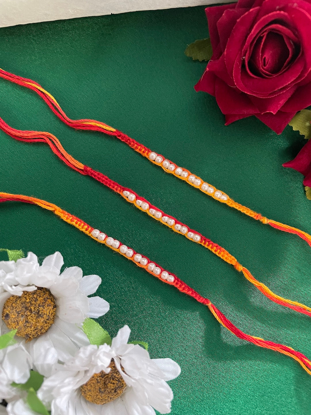 Rakhis