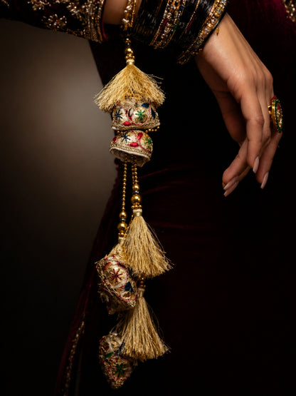 (Set of 2) Floral Tassel Shell Lumba Rakhi Bhaiya Bhabhi Pair